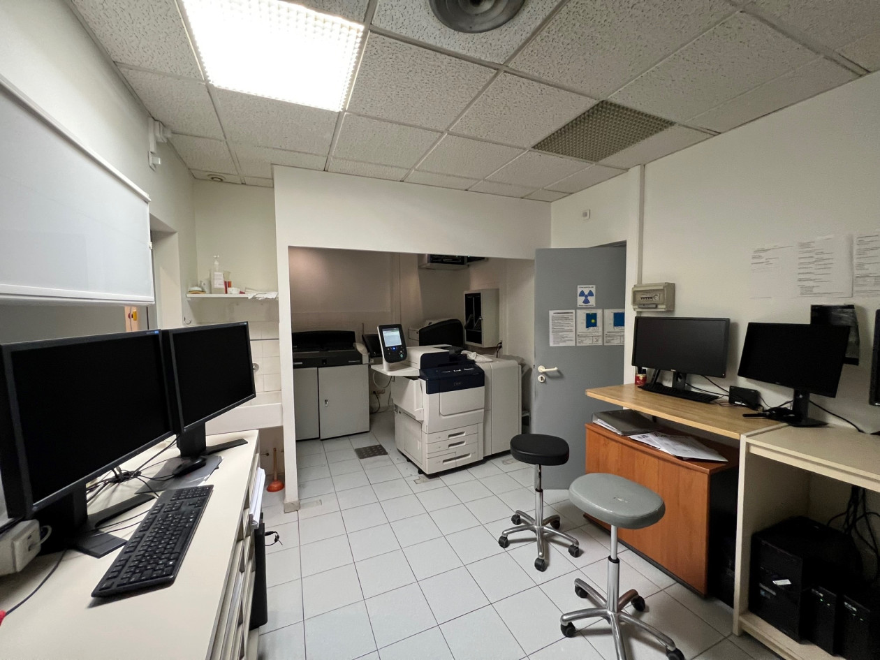 MARGUERITTES - CABINET DE RADIOLOGIE A VENDRE