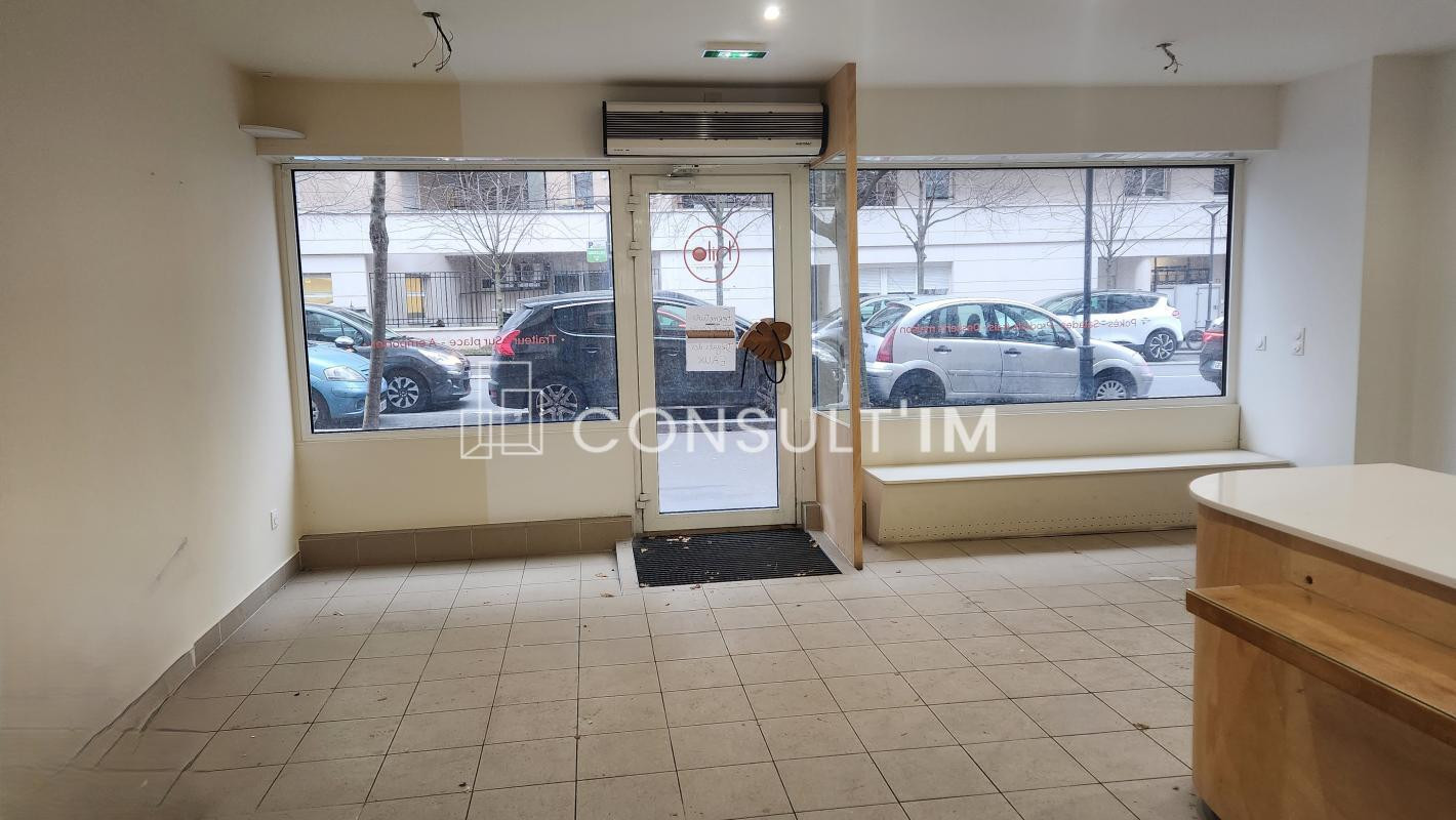 A toute procximité du centre de Courbevoie et de la Défense
