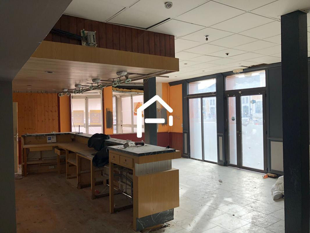 Local Bar, Restaurant avec Licence IV - Perigueux 100 m2