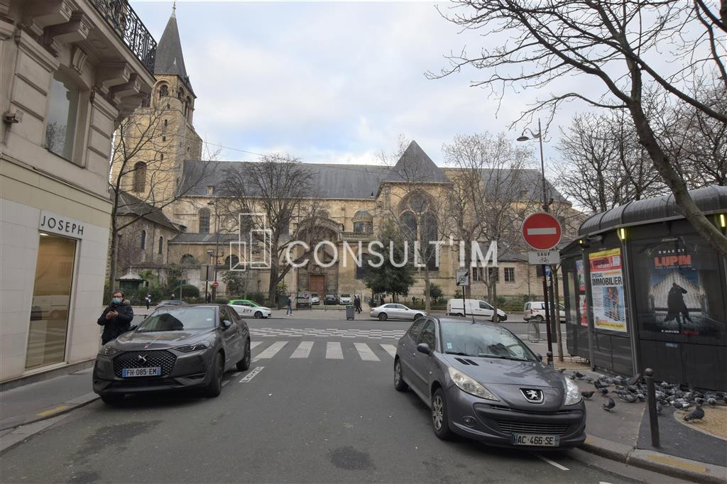 Boutique en plein cœur de Saint-Germain-des-Prés
