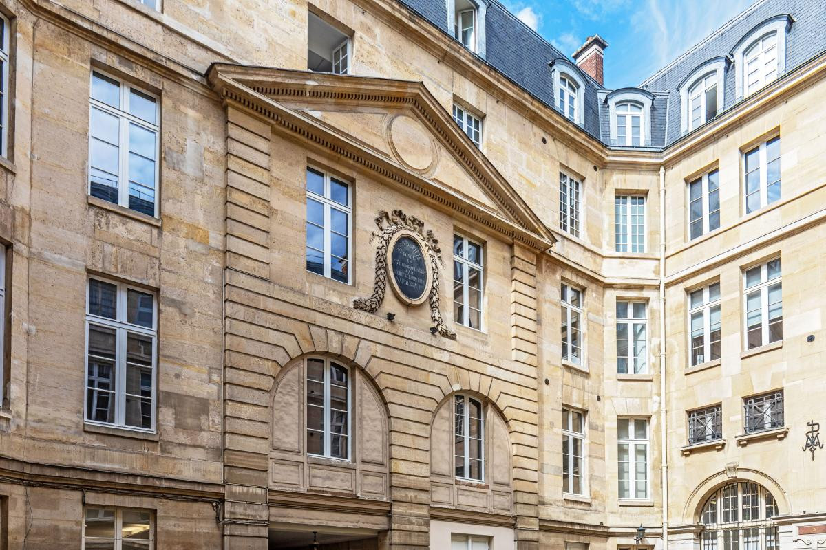 Bureaux à louer - 476 m² - Paris 4