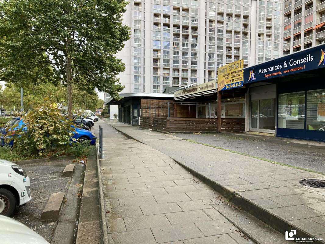 Vente - Local commercial - 153 m² - 190 000 € - GRENOBLE -