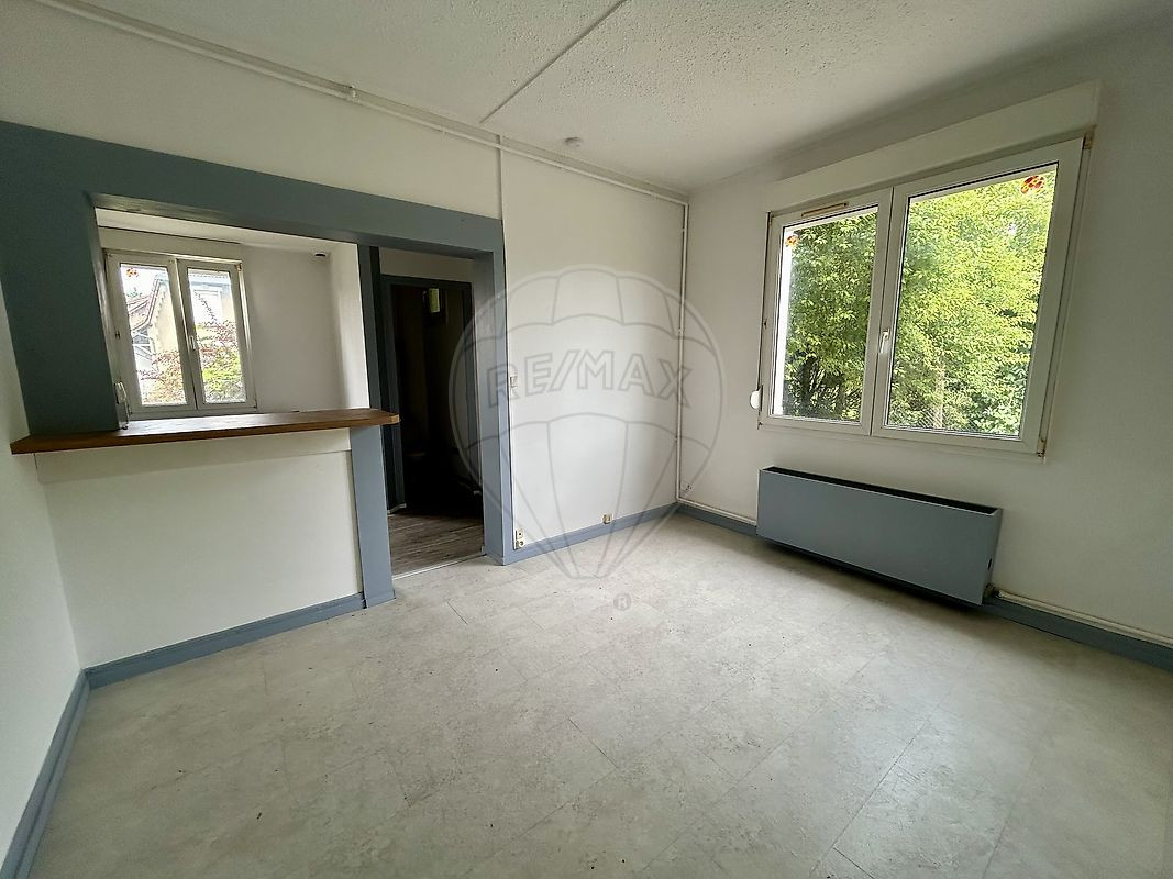 Immeuble 2 chambre(s) à vendre