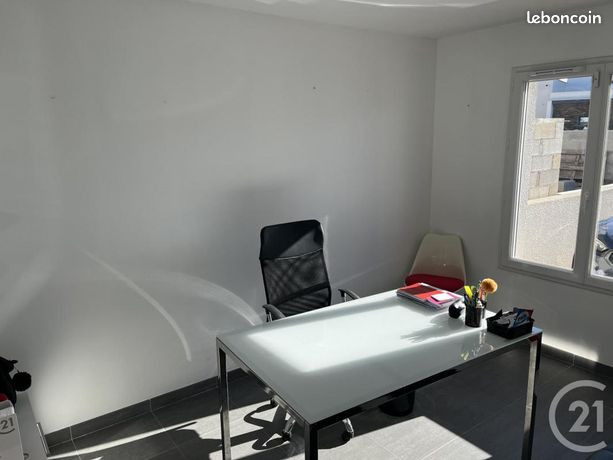 À louer : Pôle de soins médical à Latour-Bas-Elne – idéal pour un regroupement de praticiens