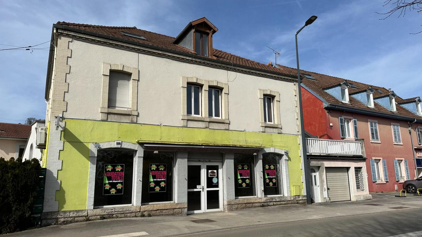 Immeuble de rapport Sainte Suzanne 10 pièces 385 m2