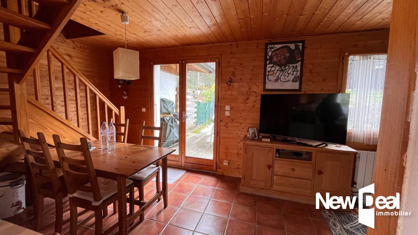 IMMEUBLE 3 APPARTEMENTS  TYPE CHALETS HORIZONTAL - LES HOUCHES