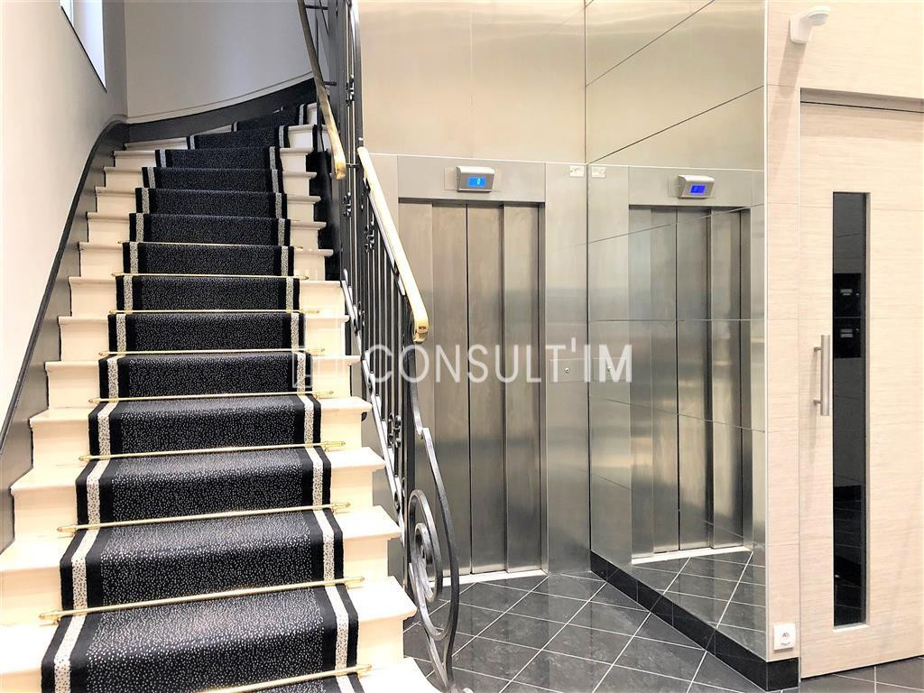 Bureaux climatisés et entièrement rénovés à proximité de République