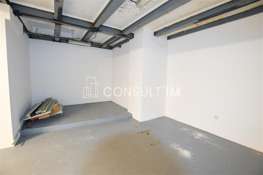 Bureaux à louer avec beau linéaire de 8m