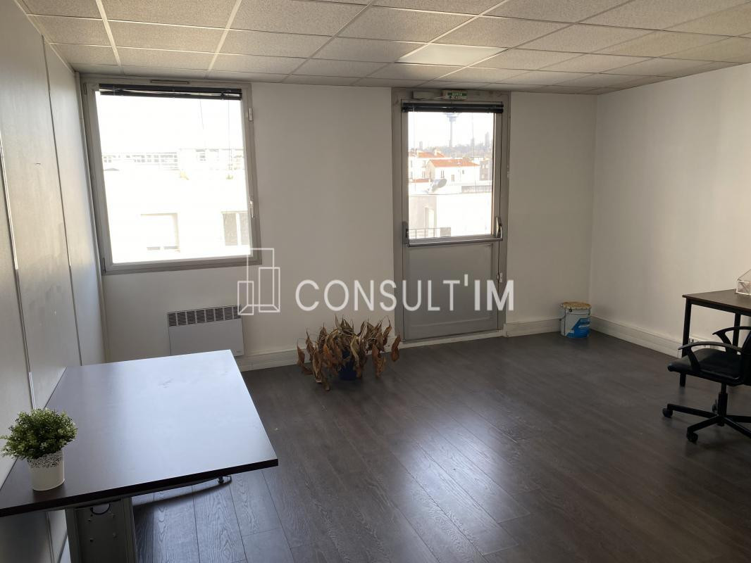 Bureaux  très fonctionnels et lumineux, et locaux d'Activité à proximité du métro l.5