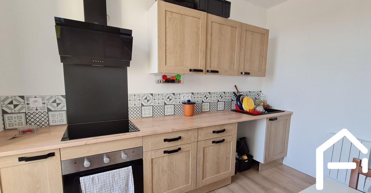 Maison de ville/Immeuble Mussidan 8 pièce(s) 170 m2