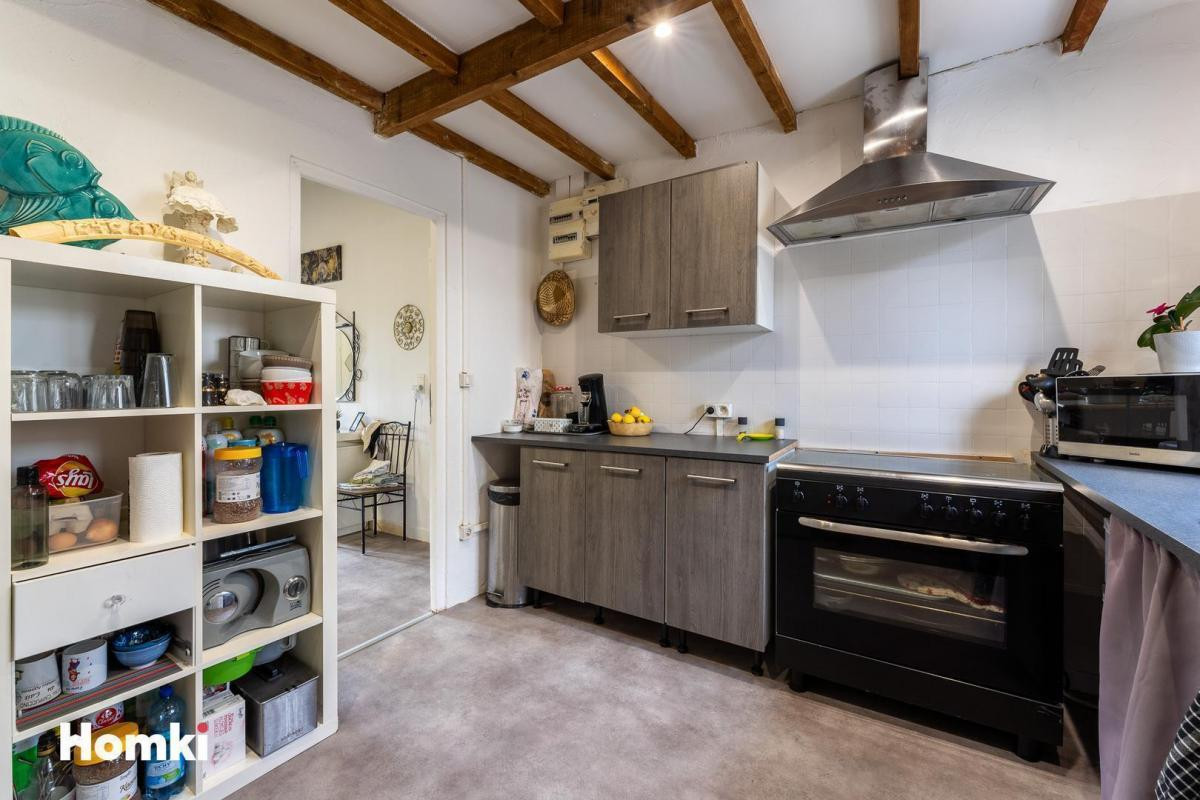 Immeuble composé de 3 appartements à Bellegarde