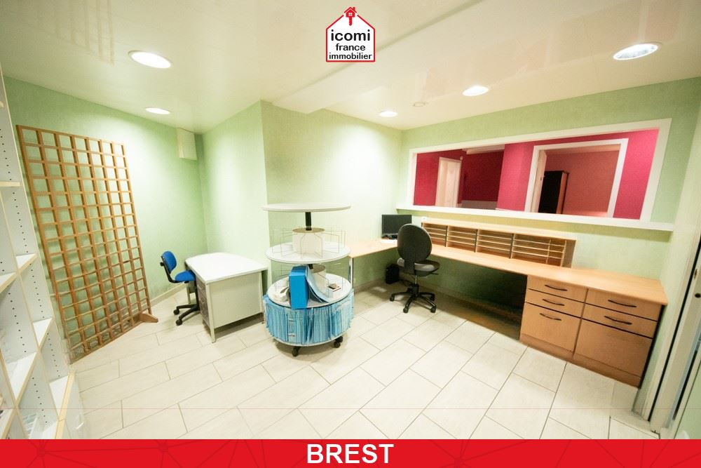 FINISTERE - Brest (29200) - A VENDRE - LOCAL MEDICAL / PARAMEDICAL - TOUT EQUIPE - AUX NORMES PMR - BREST CENTRE - 90M2
