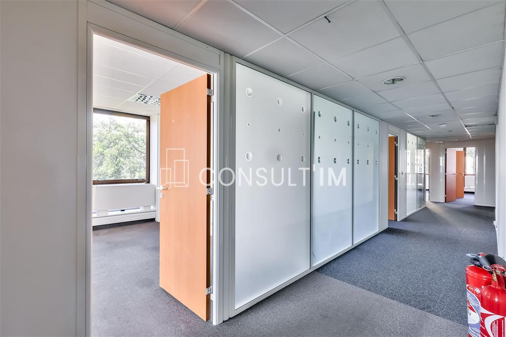 Pont de Saint Cloud, bureaux de 793 m²