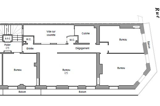 Bureaux 79 m² avec balcon filant
