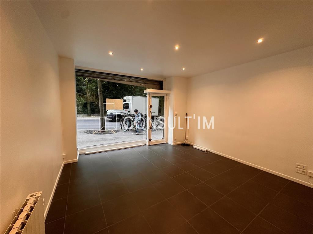 Avenue Gambetta, une boutique à louer de 60m² en location pure disponible immédiatement !