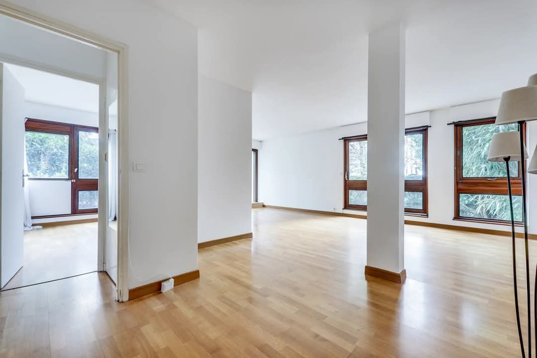 Locaux 5 pièces 91m2
