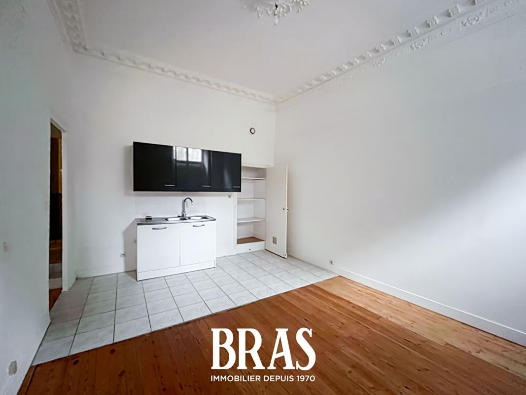 Immeuble / Maison-  4 lots - Dobré