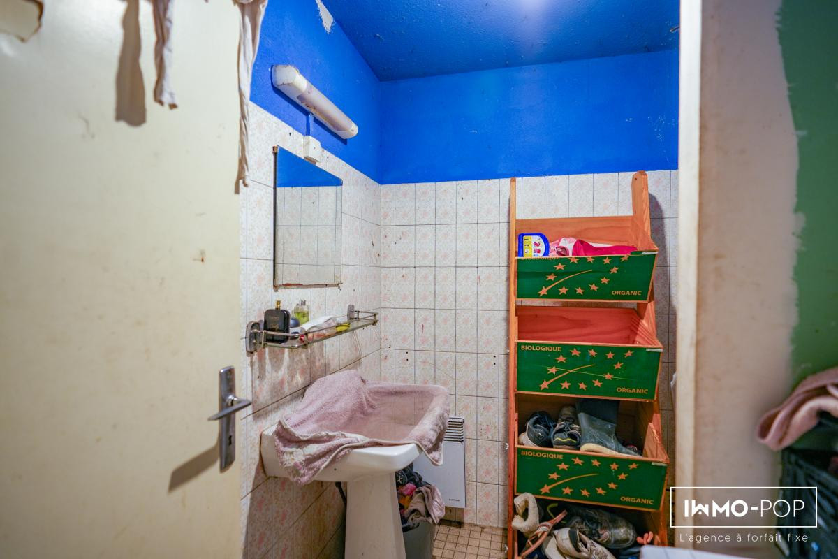 Immeuble de 260m2 à Puy-l'Evêque