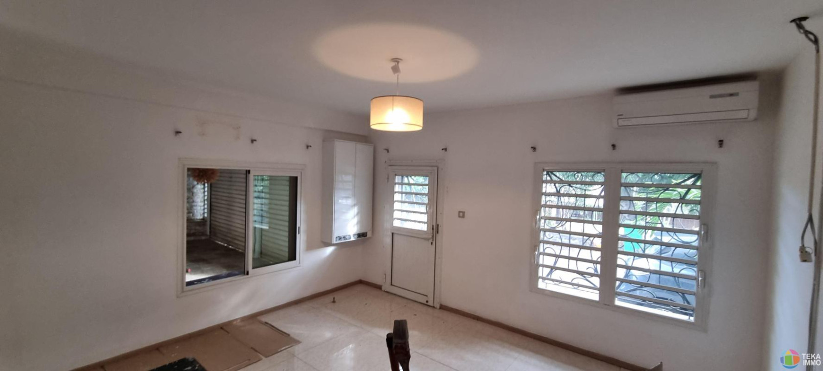 A LOUER – Villa de 300 m² à usage professionnel – Centre-ville de Saint-Pierre