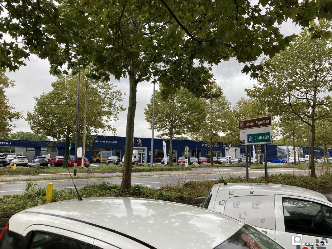 Vente - Local commercial - 153 m² - 190 000 € - GRENOBLE -