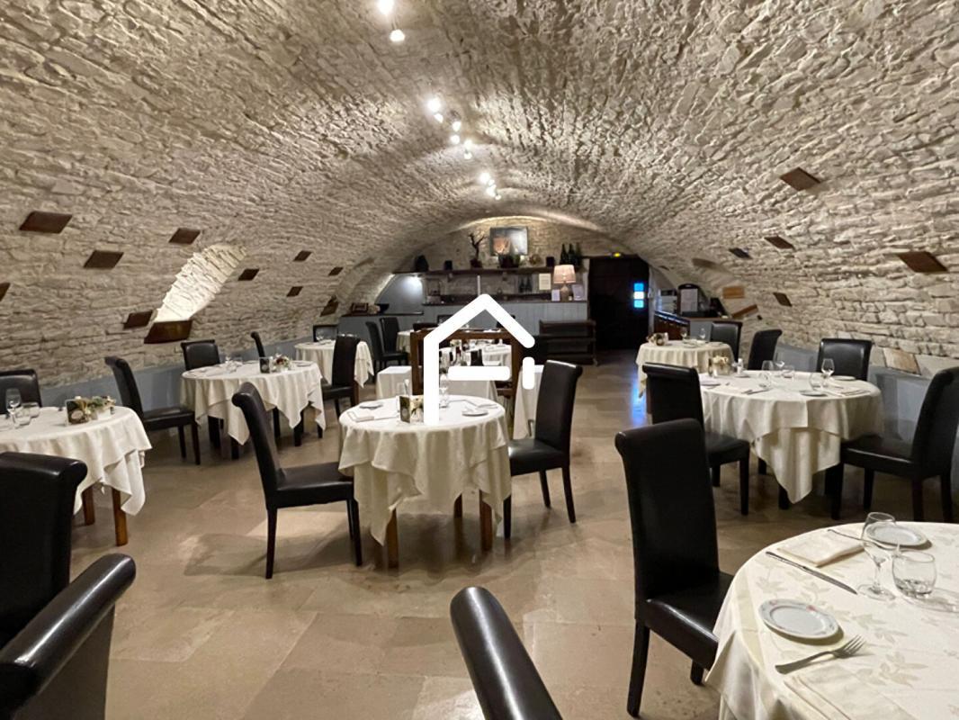 Local commercial  Bar, restaurant, chambres d'hôtes  Deux Rivieres 460 m2