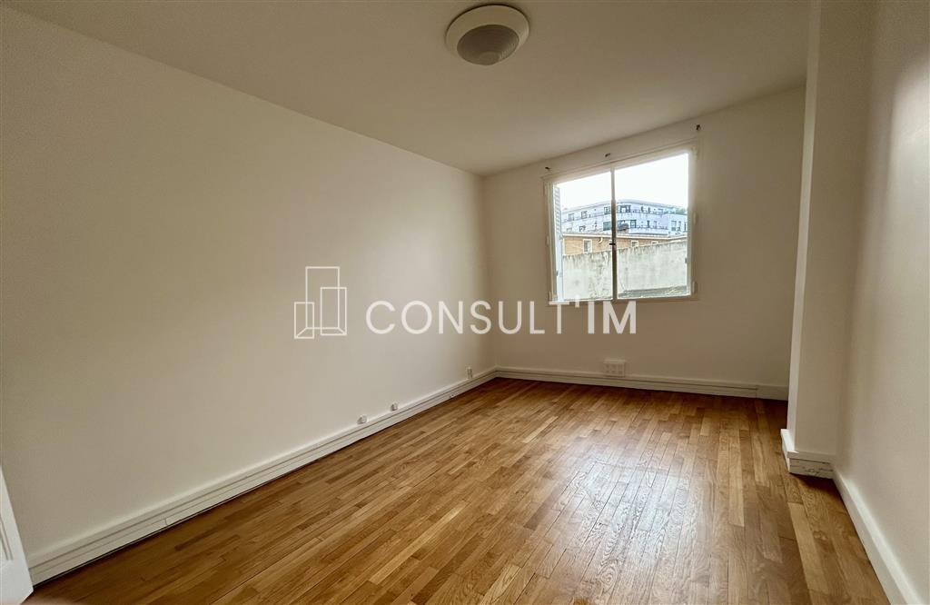Bureaux à louer au RDC