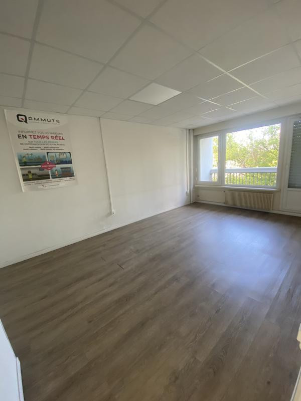 SANS FRAIS - LOCAL 90m² MAZARGUES