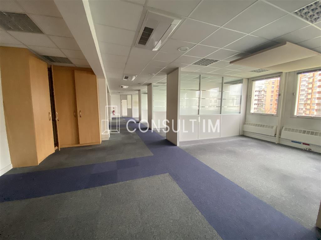 A louer dans un ensemble immobilier de bon standing