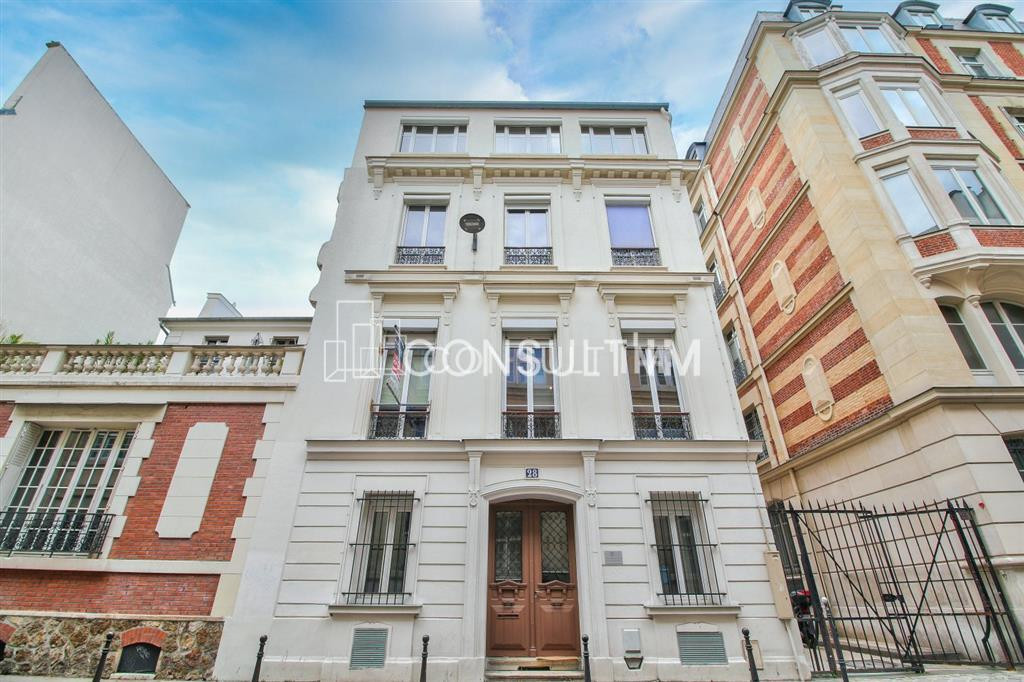 Bureaux sur parquet avec terrasse BAIL SOUPLE
