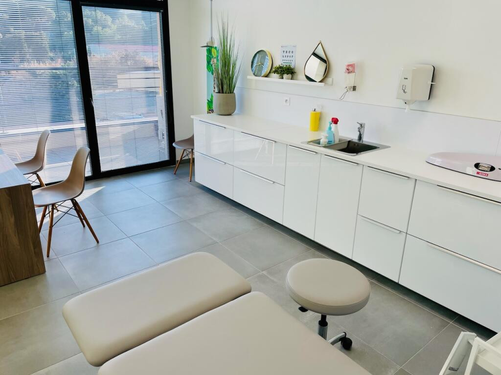 Location de bureau médical/paramédical à Sainte-Maxime (83120) et/ ou cession de patientèle pour un médecin généraliste