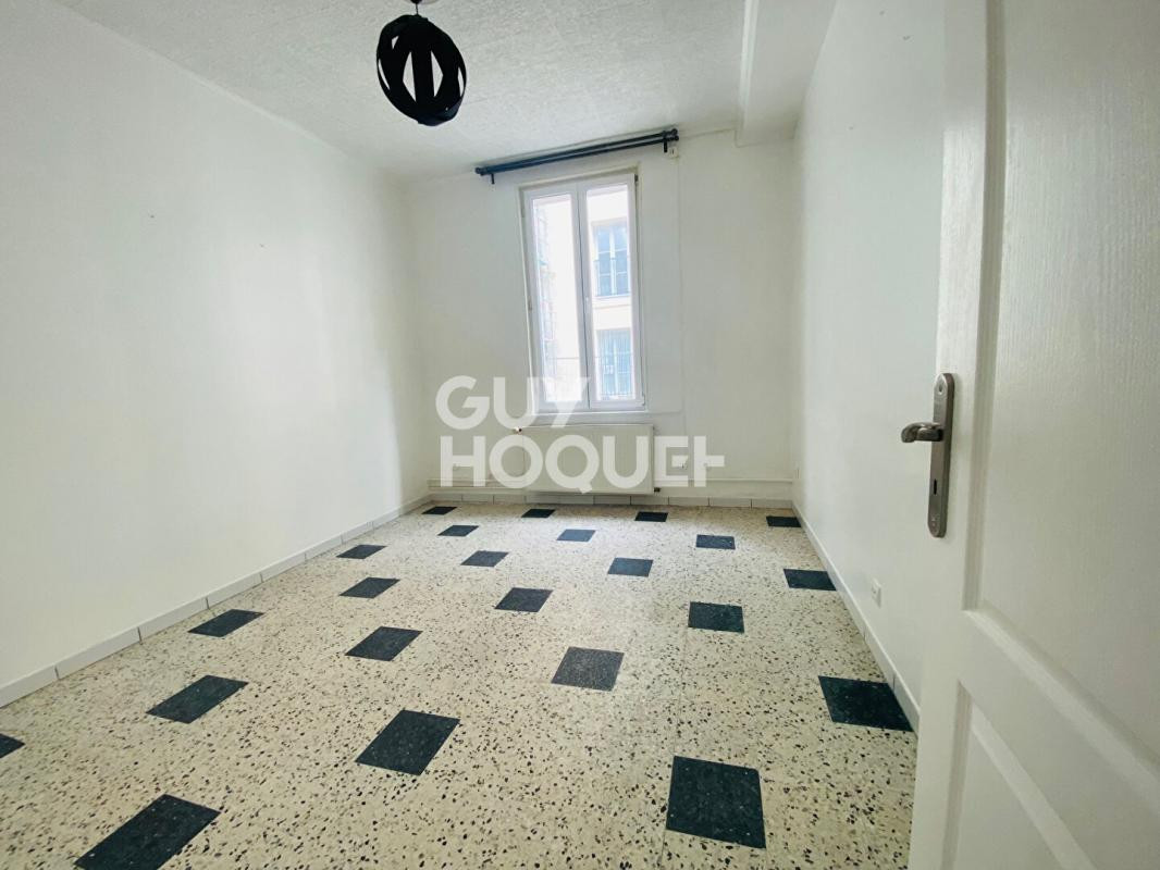 VENTE : Immeuble de 4 lots  294 m² ,  CENTRE VILLE à COMPIEGNE
