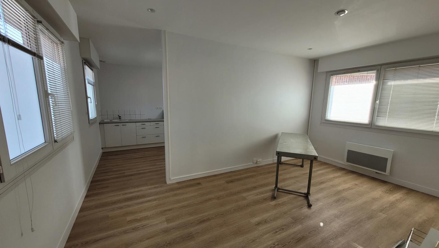 Bureaux Marquillies 2 pièces 31,08 m2