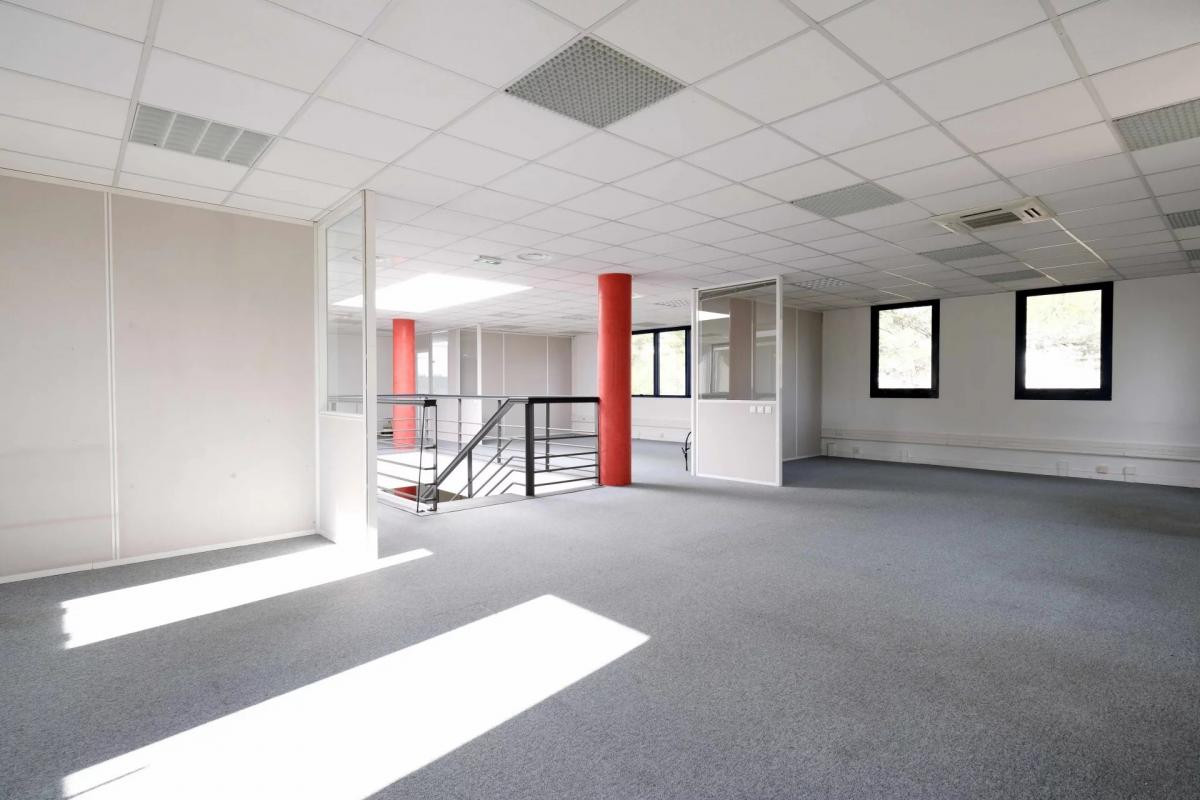 Bureaux en duplex de 438 m2 à Sophia-Antipolis