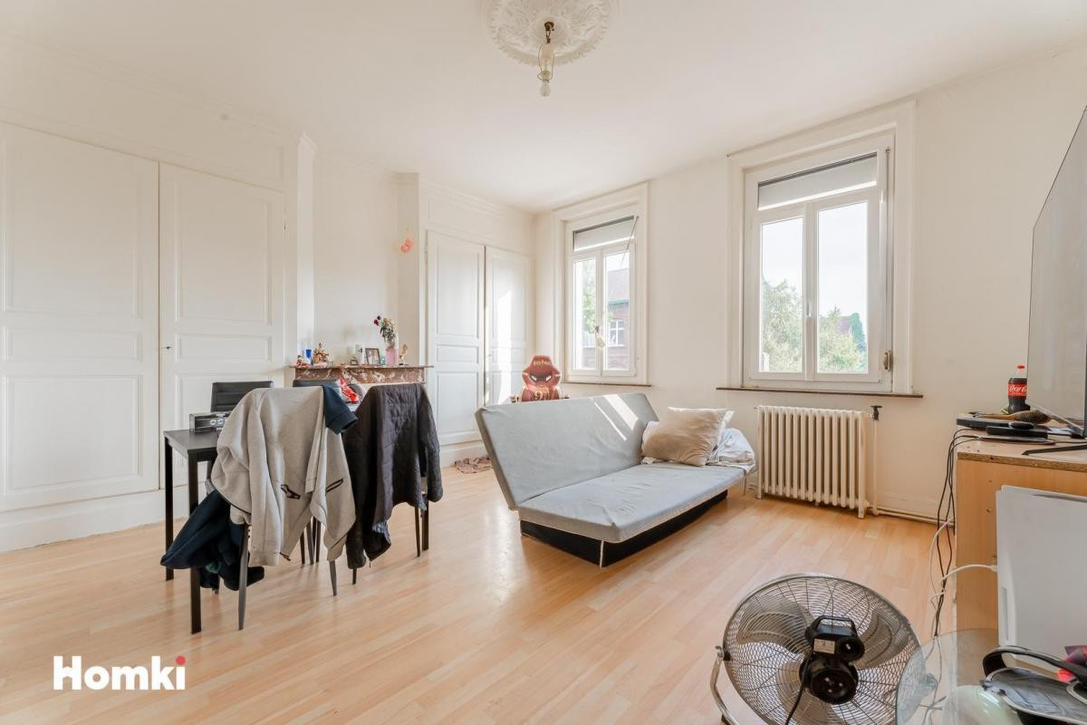 Sin Le Noble immeuble de Rapport 3 logement et cellule commerciale