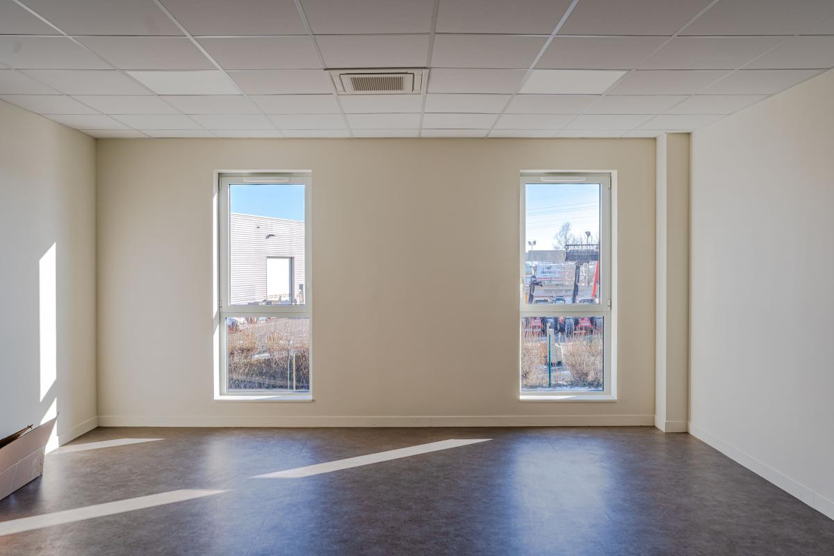 IFS - Object'Ifs Sud - Espace de bureaux aménagé neuf de 34 m²
