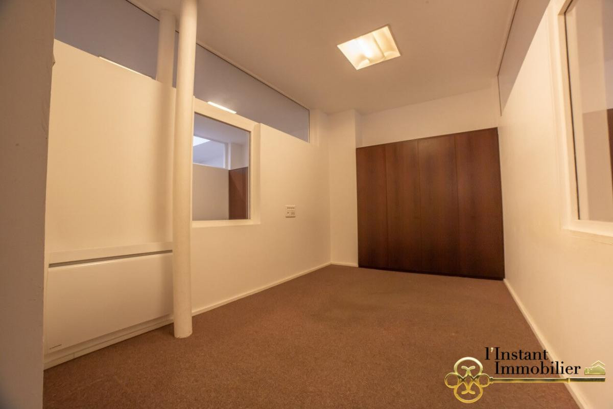 Bureaux avec prestation intérieurs luxueux