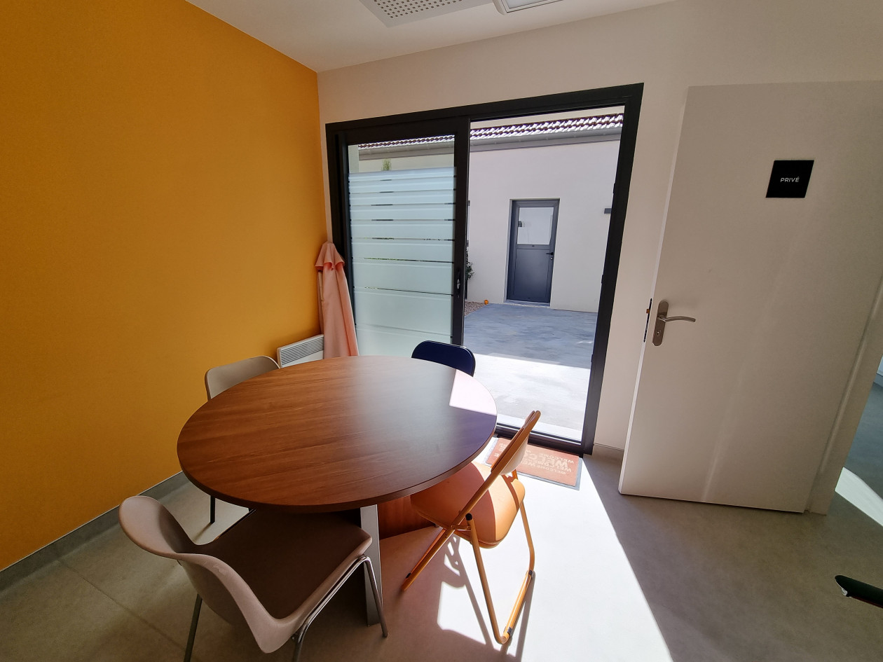 salles de consultation à louer en Maison de santé, à MARTEL 46600