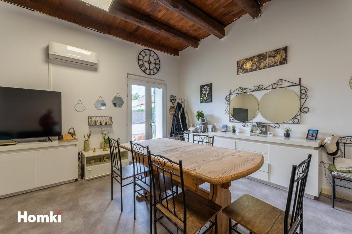 Immeuble composé de 3 appartements à Bellegarde