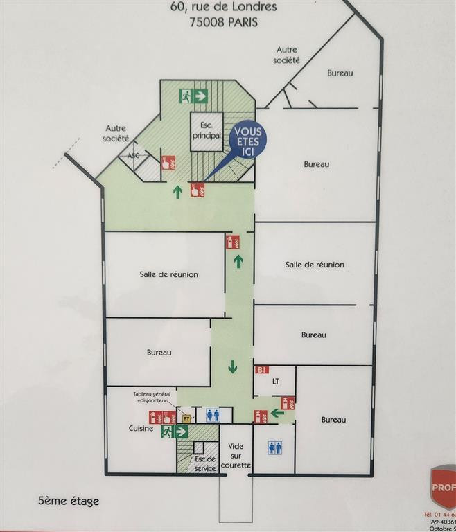 Surface de bureaux de 254 m² en étage élevé