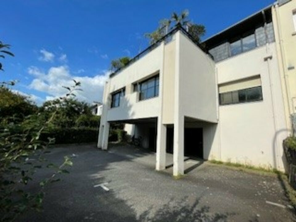 BUREAUX A VENDRE