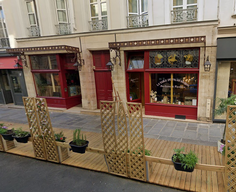 A louer restaurant au pied d'un hôtel en cours de restructuration
