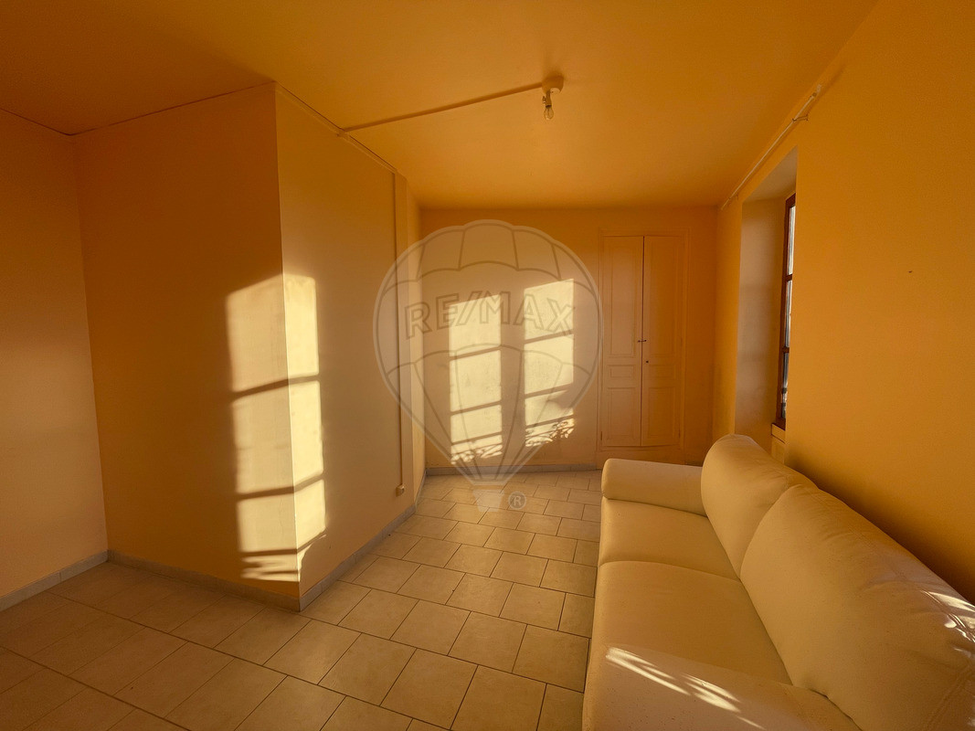 Immeuble 6 chambre(s) à vendre