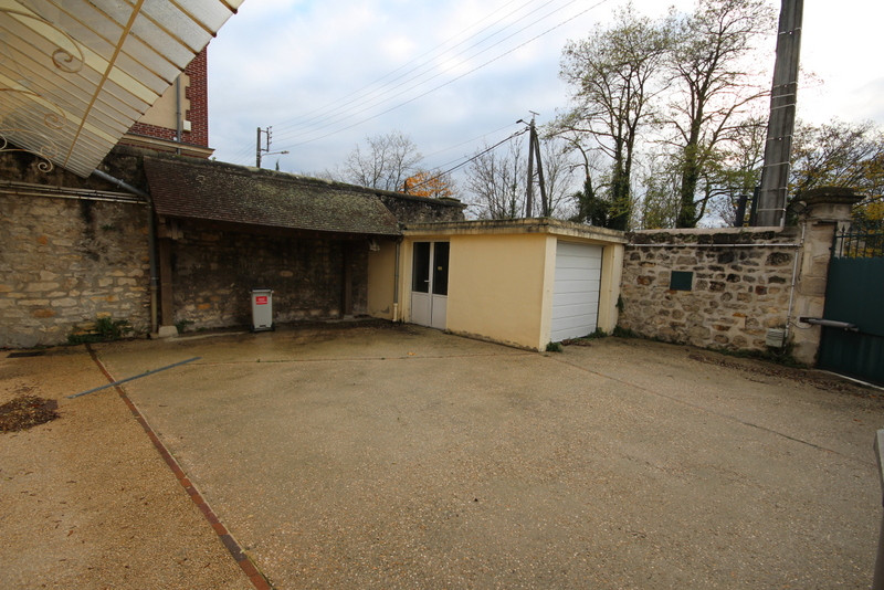 Ensemble immobilier 484 m² - SENLIS CENTRE VILLE
