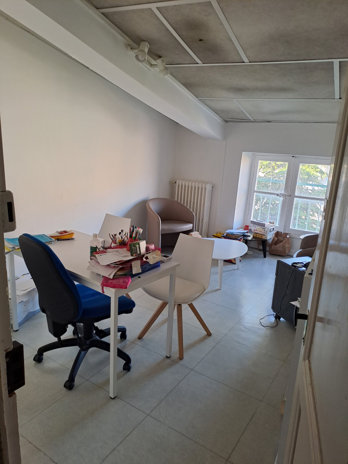 Plateau de 157m2 de bureaux situés en Bastide St Louis