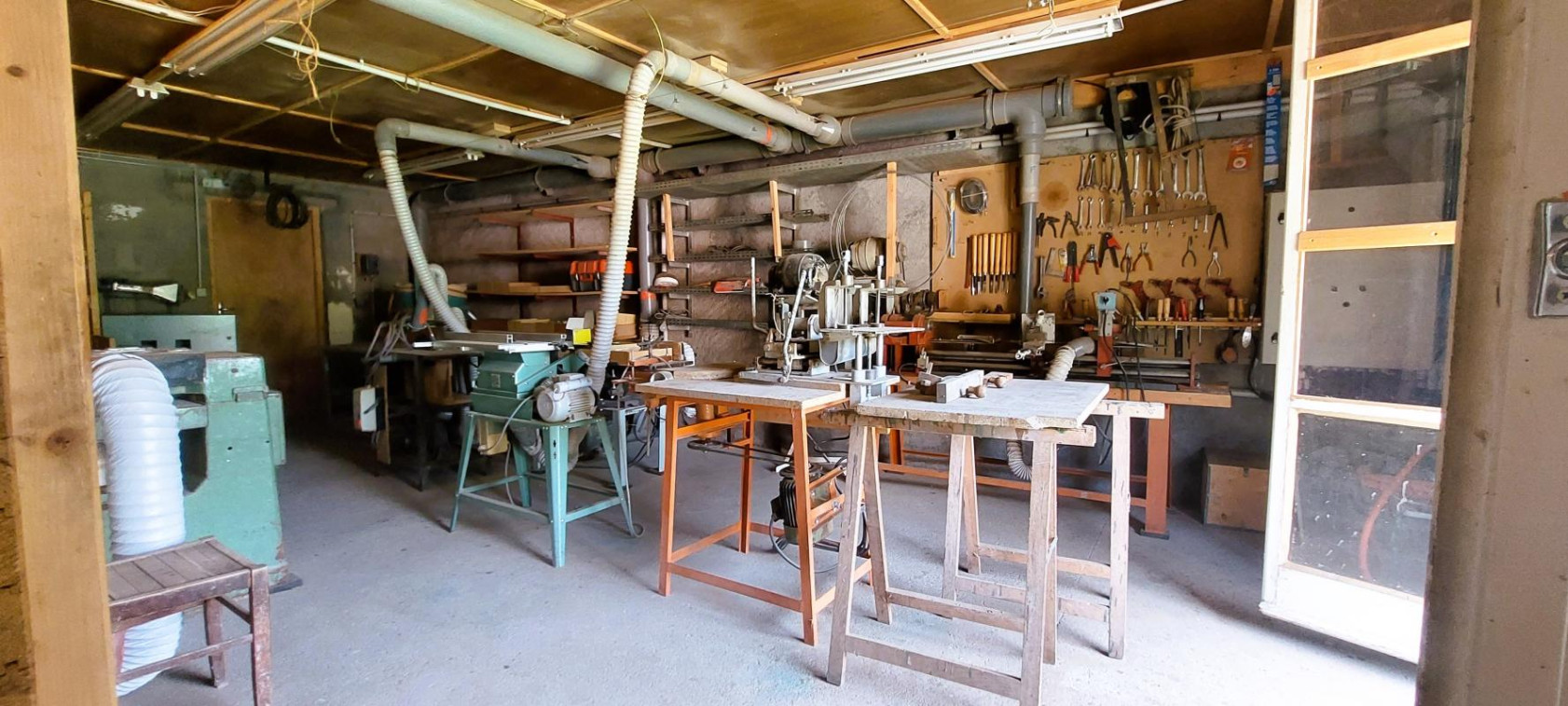 130KM de BALE/SAINT LOUIS - 1000 ETANGS - ANCIENNE FERME 200 M² HAB. - DEPENDANCES - Village 350hab. (350)