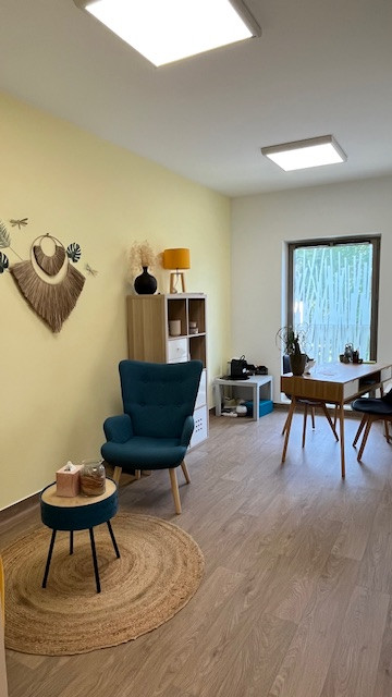 À vendre – Bureaux 46 m² – Pôle médical et paramédical – Champagne-au-Mont-d’Or – Parking