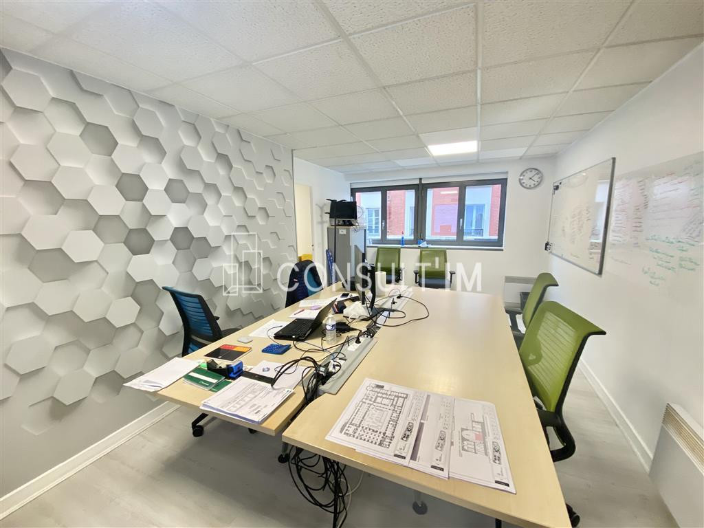 Bureaux calme et lumineux