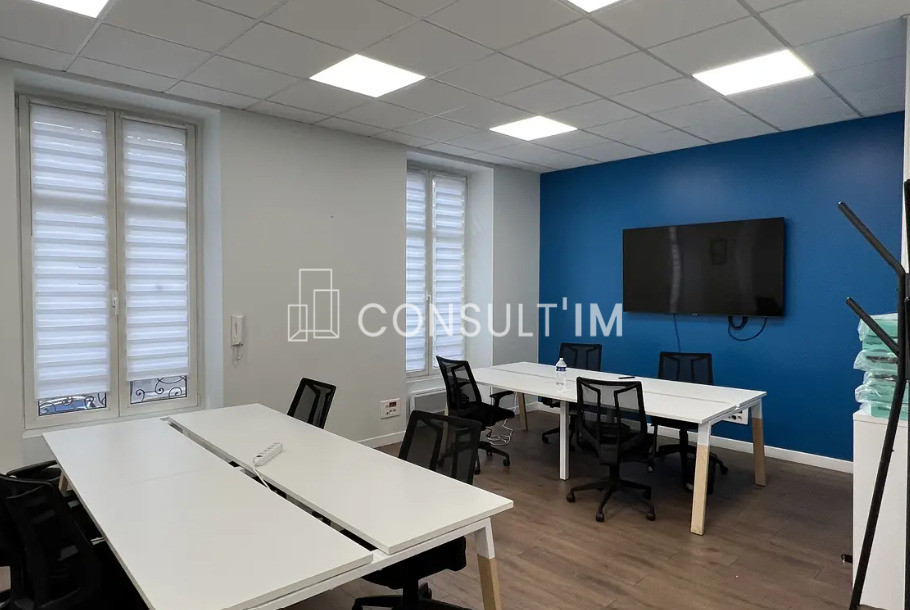 BUREAUX / LE PELETIER