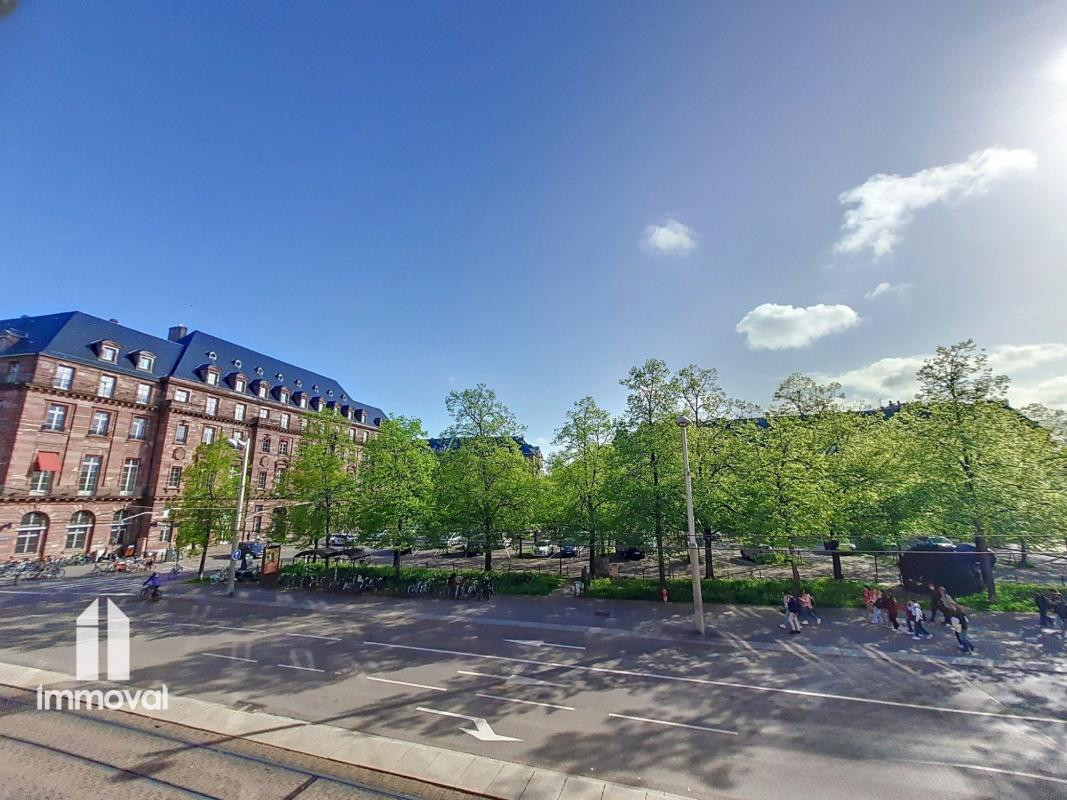 KRUTENAU/BOURSE - 3/4P 84.50 m² locaux professionnels 1er étag