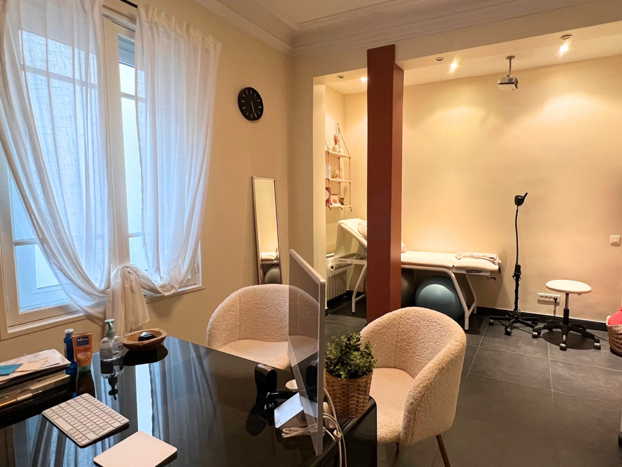 Location FLEXIBLE de bureaux au sein d’un cabinet médical – Paris 9e